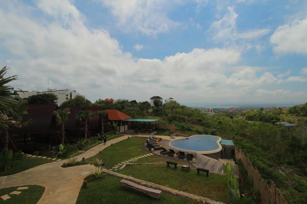 The Kirana Ungasan Villa Jimbaran Kültér fotó
