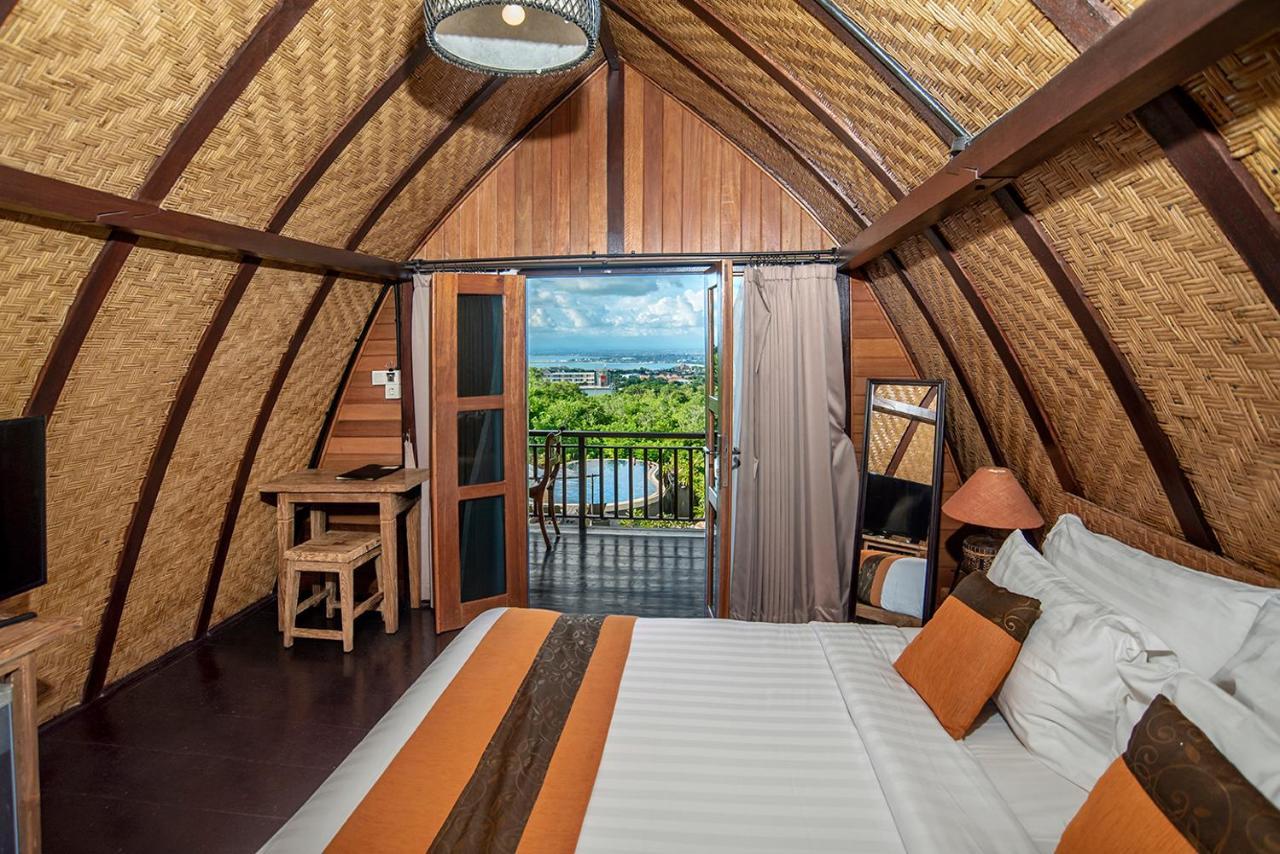 The Kirana Ungasan Villa Jimbaran Kültér fotó